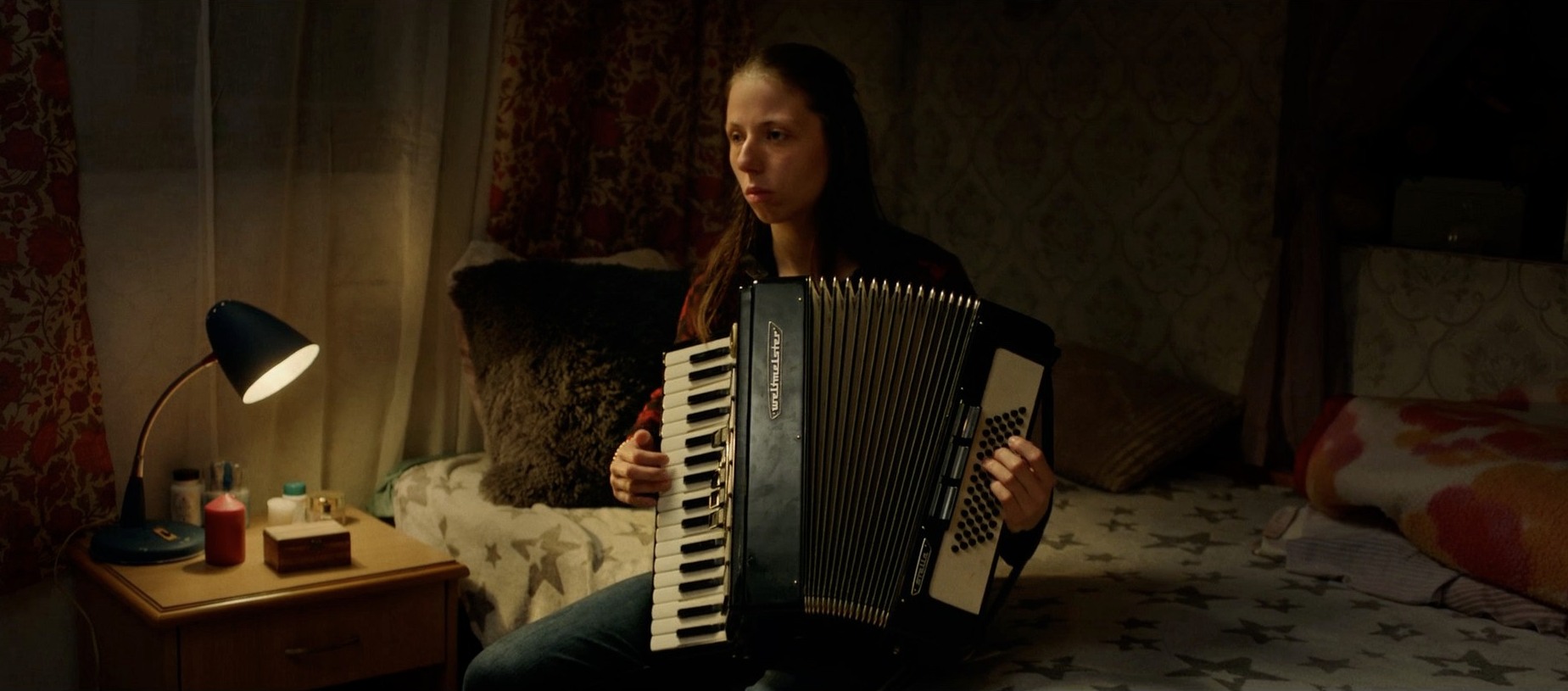Чевлите на татко ми